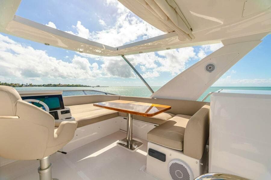 2020 Azimut Custom