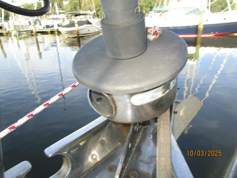 35' Bristol roller furler