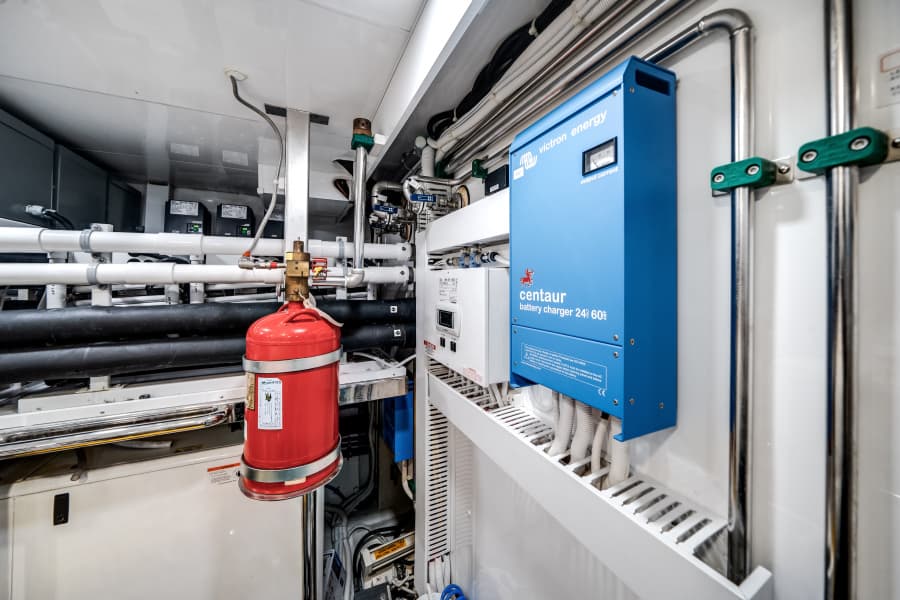 2022 Ocean Alexander 32L