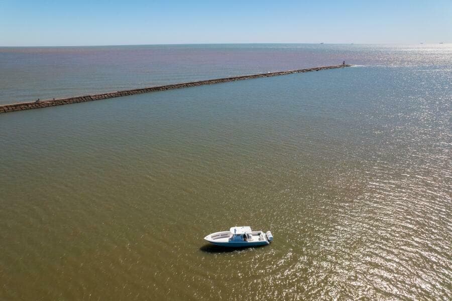 2019 Invincible 39 Open