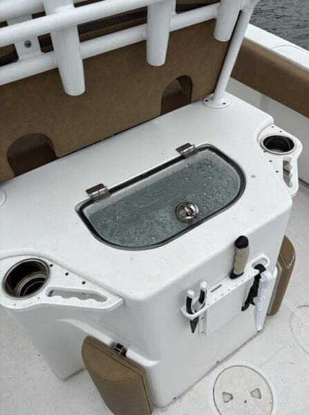 2021 Sea Hunt 234 Ultra