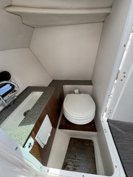 2020 Four Winns HD 240 OB