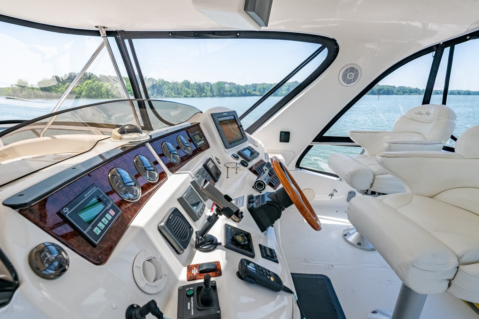 2003 Sea Ray 480 Sedan Bridge - Photo 45