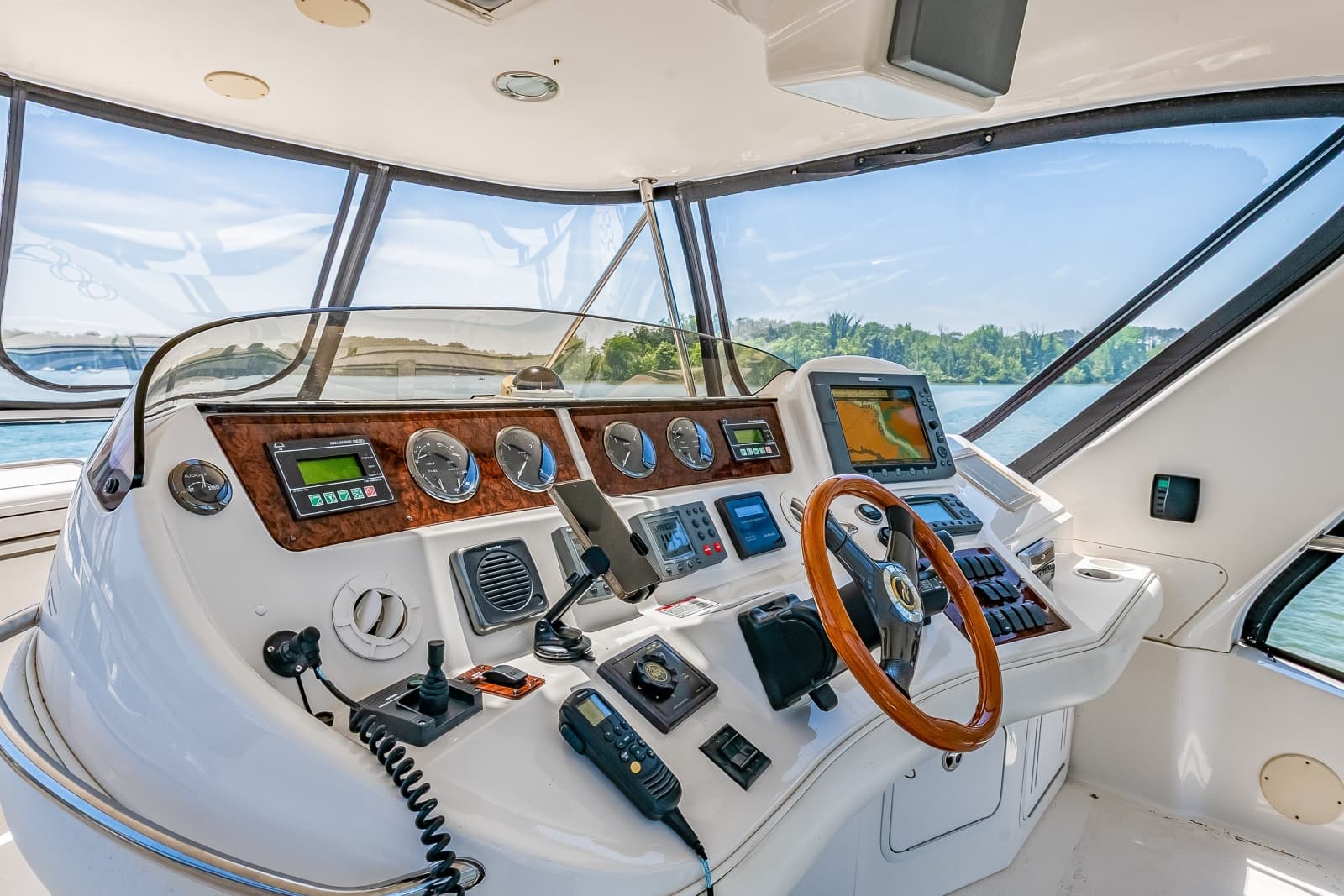 2003 Sea Ray 480 Sedan Bridge - Photo 41