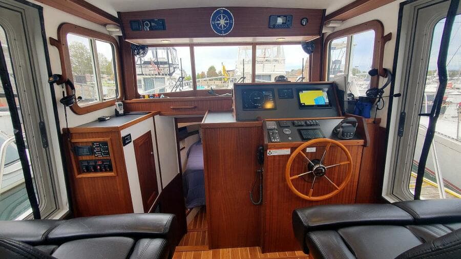 Pilothouse Forward