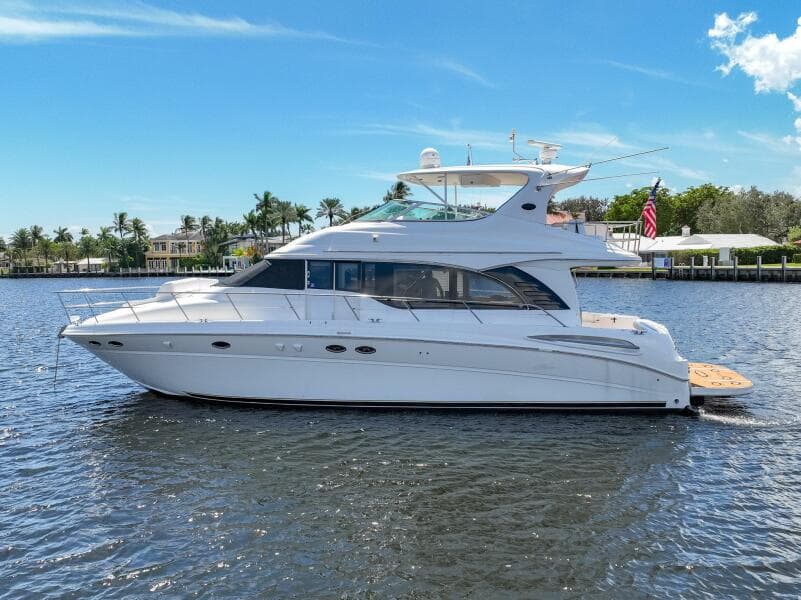 2001 Sea Ray 540 Cockpit Motor Yacht