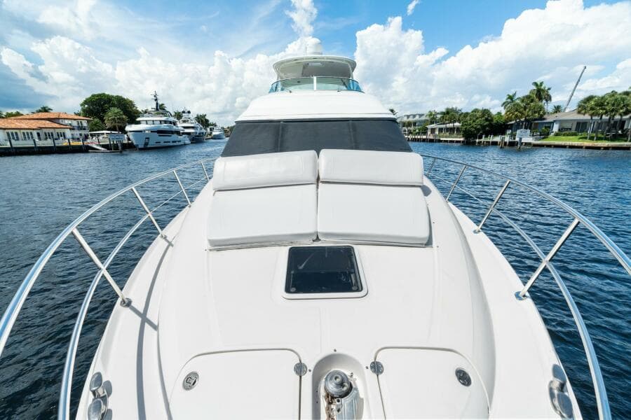 2001 Sea Ray 540 Cockpit Motor Yacht