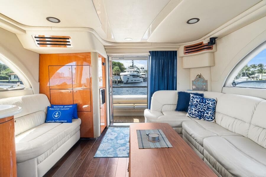 2001 Sea Ray 540 Cockpit Motor Yacht