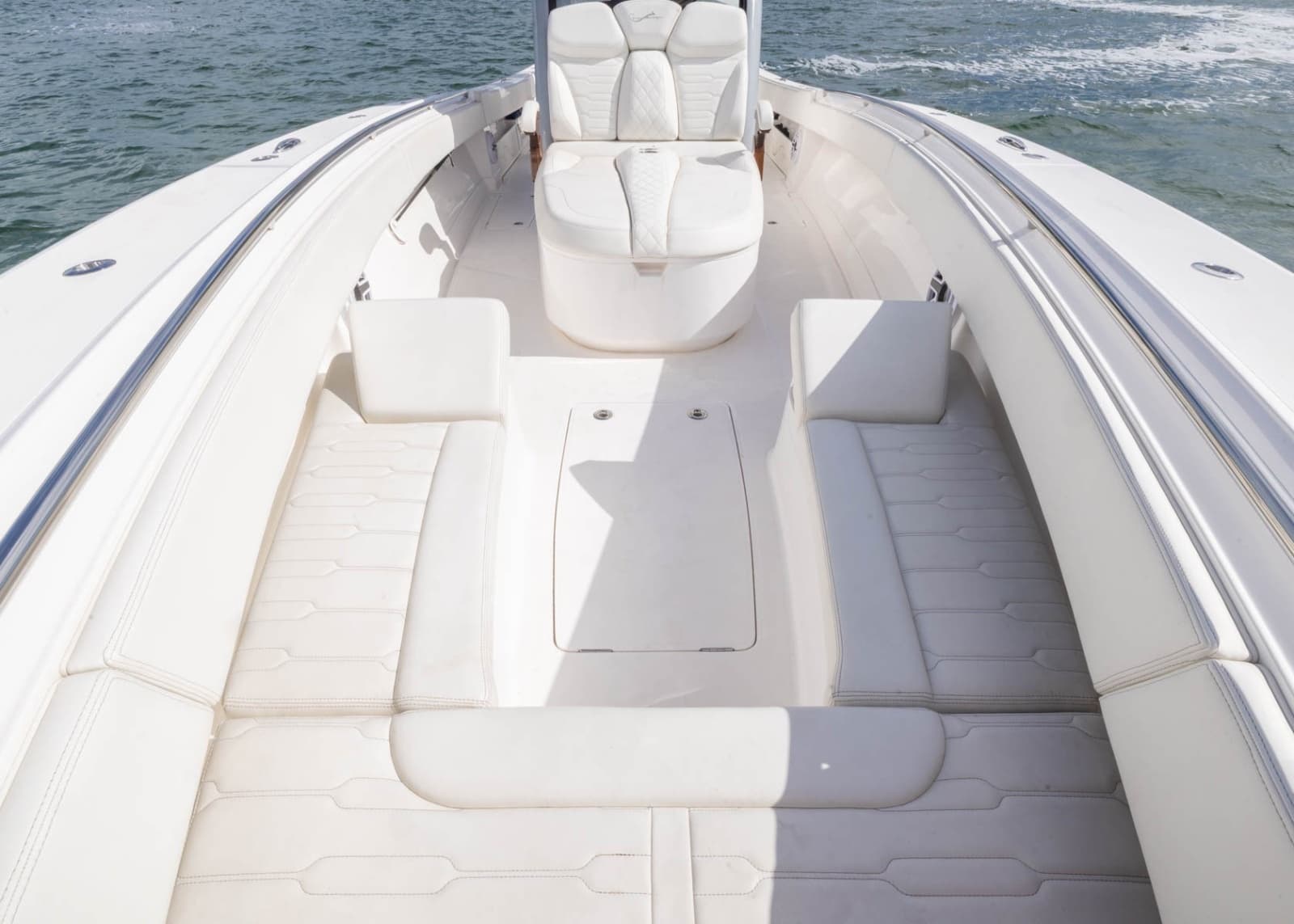 2024 BlackWater 43 Sportfish - Photo 19