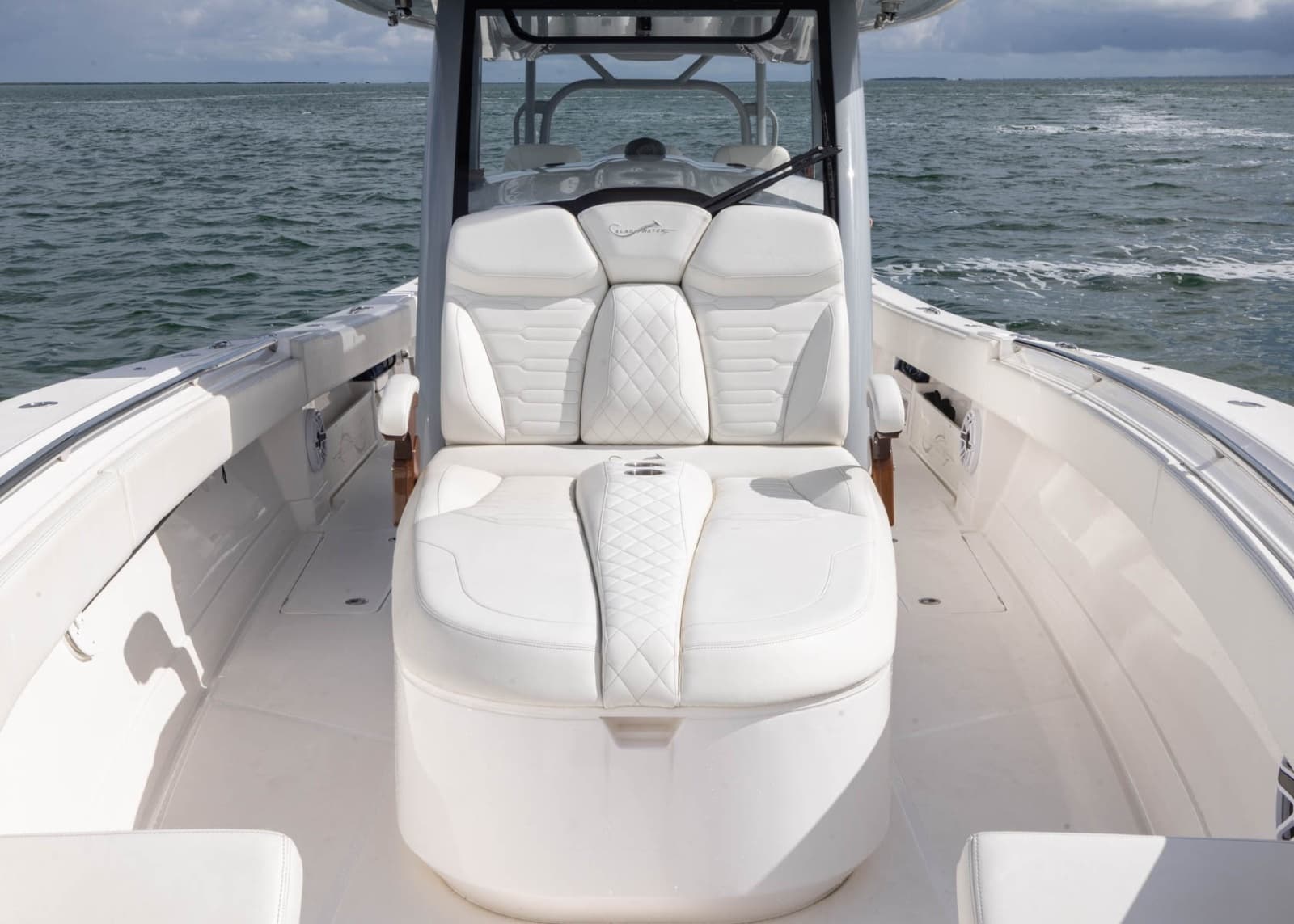 2024 BlackWater 43 Sportfish - Photo 20