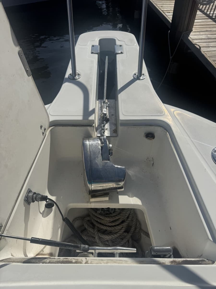 2001 Boston Whaler 26 Outrage - Photo 11