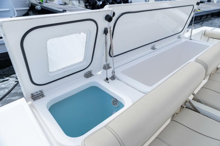 Pursuit 38 - TRACKER - Cockpit Storage