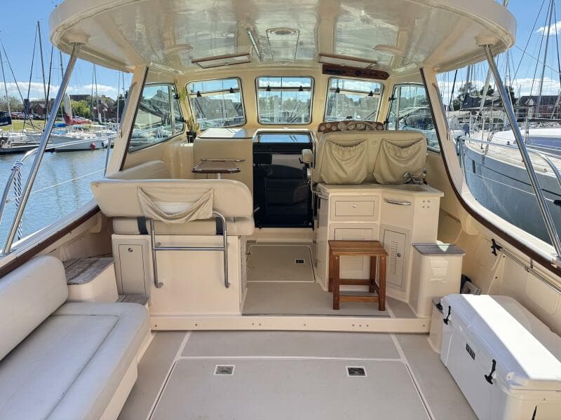 2004 Island Packet 360 Hardtop Express Cruiser