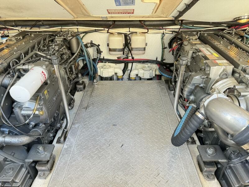 2004 Island Packet 360 Hardtop Express Cruiser