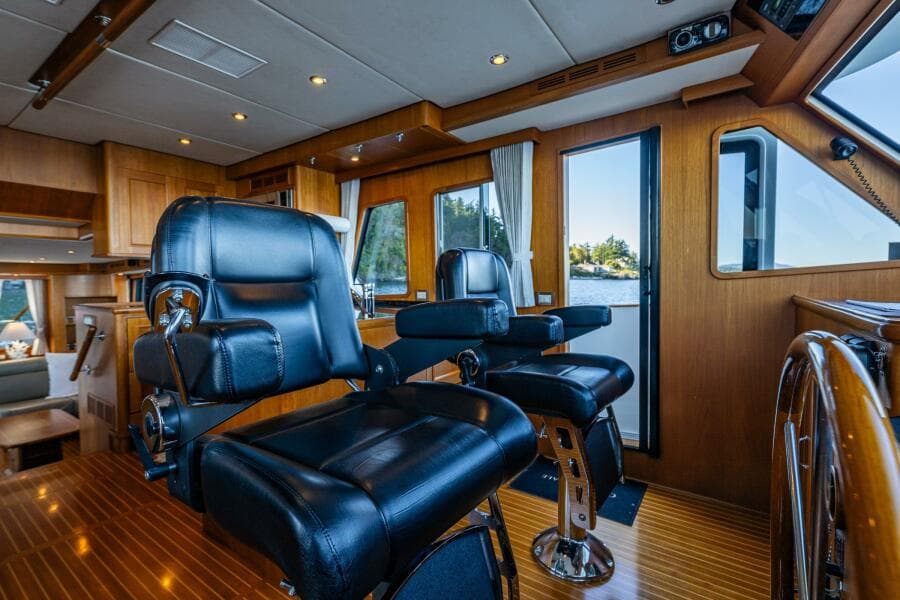 2007 Grand Banks 59 Aleutian Raised Pilothouse
