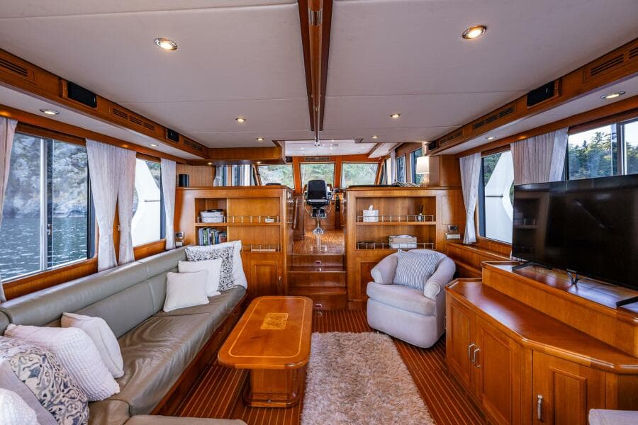2007 Grand Banks 59 Aleutian Raised Pilothouse