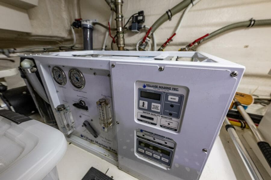 2007 Grand Banks 59 Aleutian Raised Pilothouse