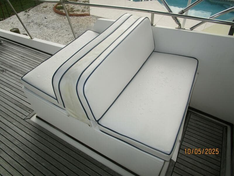42' Grand Banks flybridge port forward seating