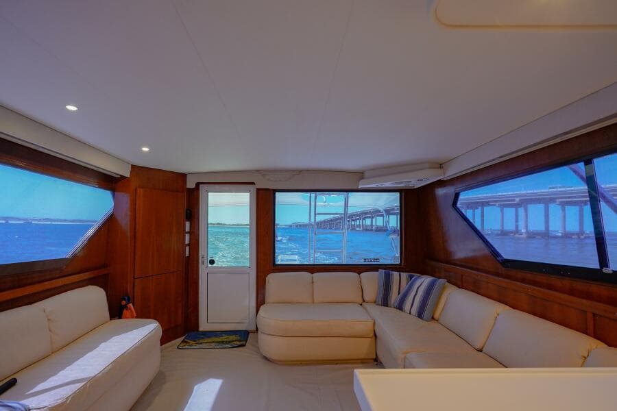 1994 Hatteras 46 Convertible- CHANGE ORDER- Salon