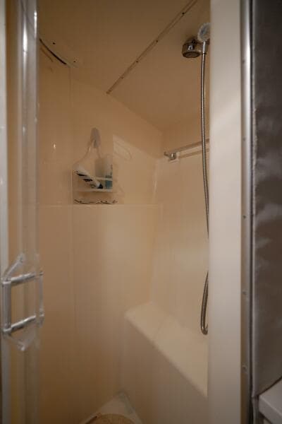 1994 Hatteras 46 Convertible- CHANGE ORDER- Master Head