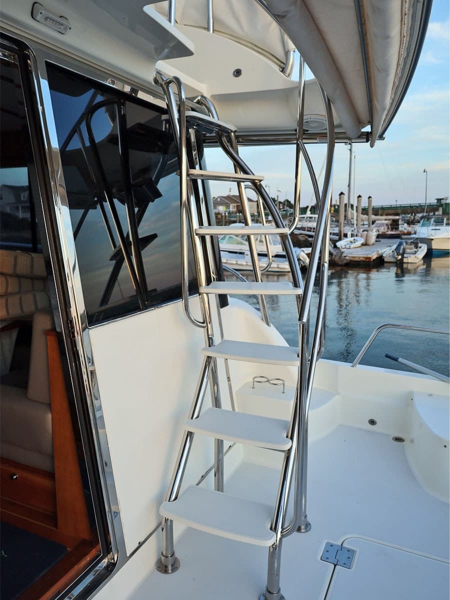 2018 Sabre 48 Flybridge Sedan - Photo 39