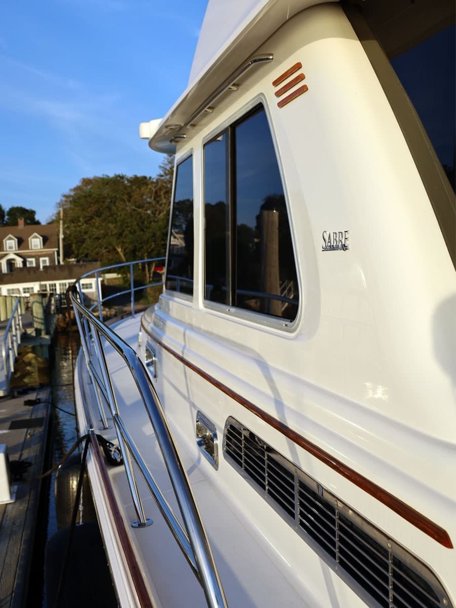 2018 Sabre 48 Flybridge Sedan - Photo 37