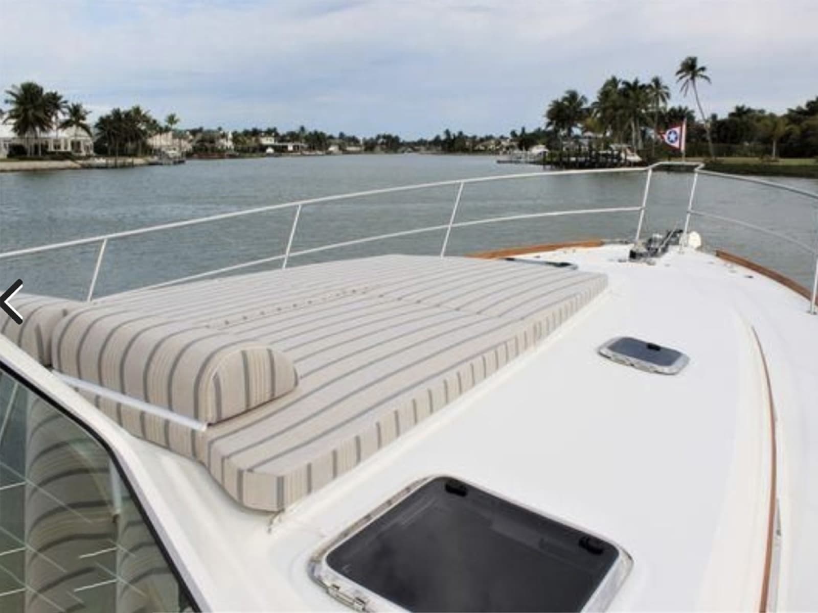 2018 Sabre 48 Flybridge Sedan - Photo 29