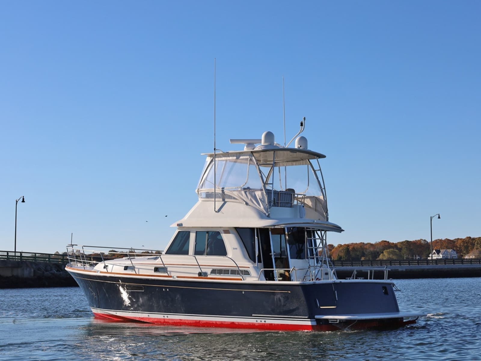 2018 Sabre 48 Flybridge Sedan - Photo 4