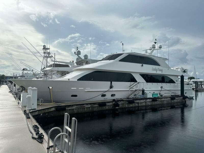 2014 Hargrave Sky Lounge