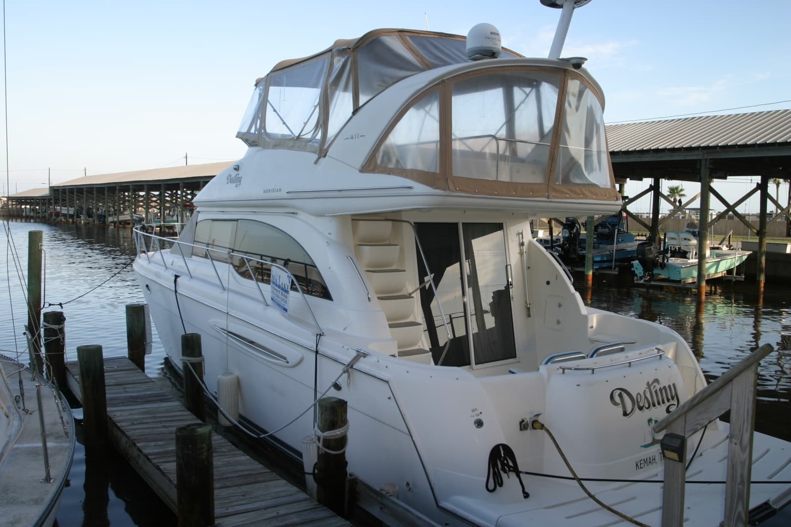 2005 Meridian 411 Sedan - Photo 3