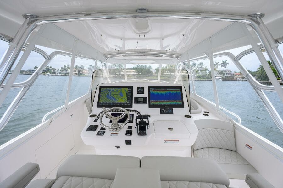 Intrepid 41 - Helm Station