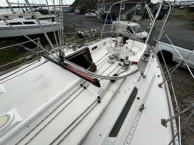 Port side deck rigging