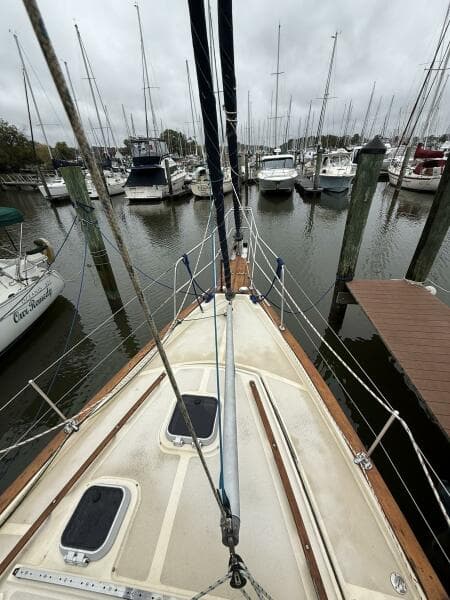 1991 Island Packet IP-29