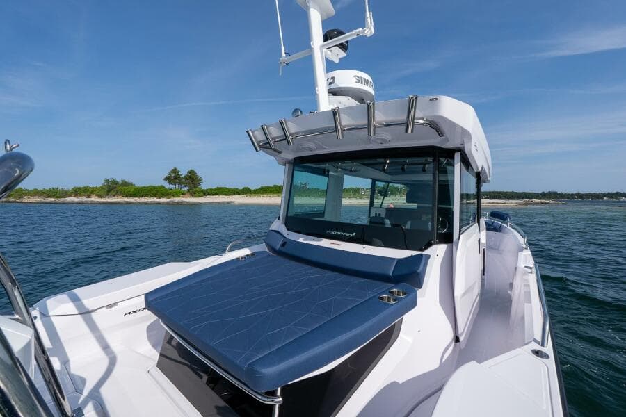 2026 Axopar Cross Cabin