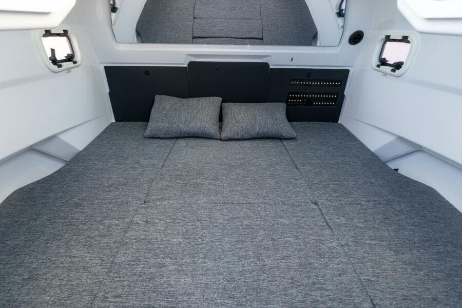 2026 Axopar Cross Cabin