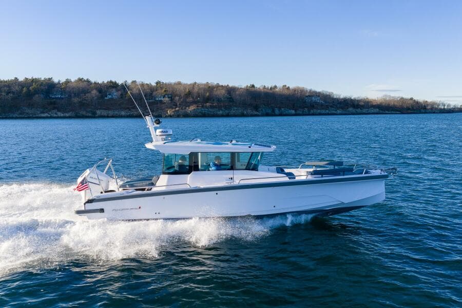 2026 Axopar Cross Cabin