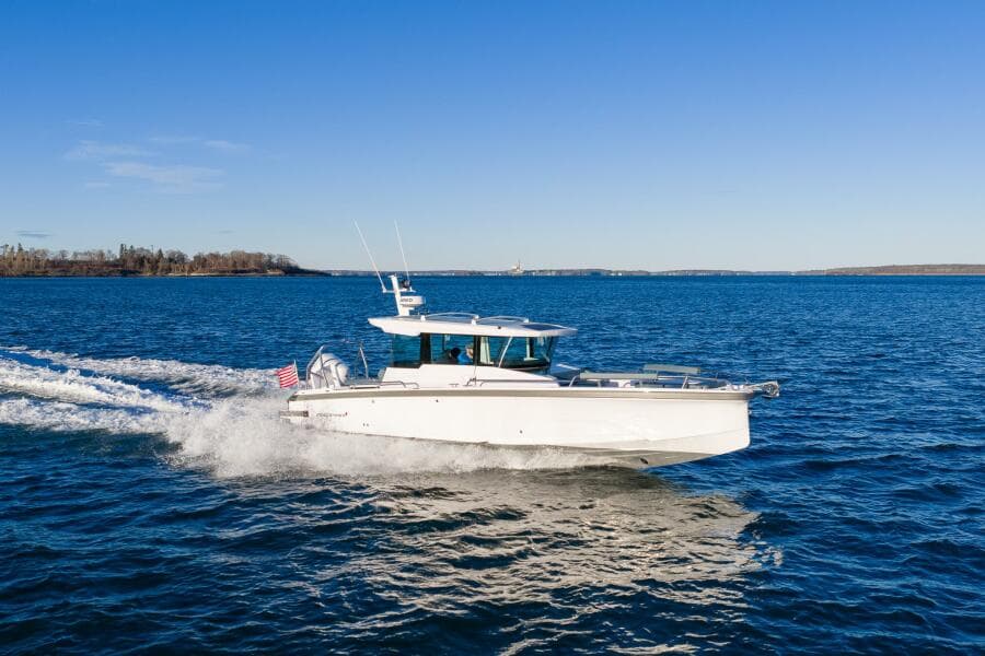 2026 Axopar Cross Cabin