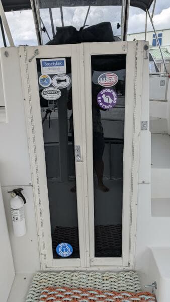 1994 Carver 370 AFT CABIN