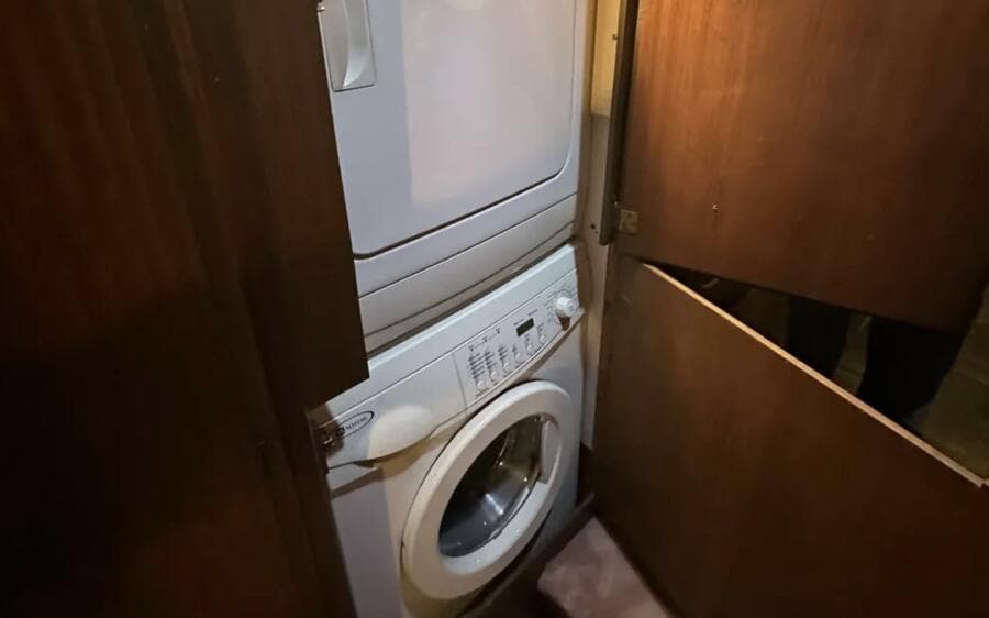 1974 Hatteras 58 Yachtfish