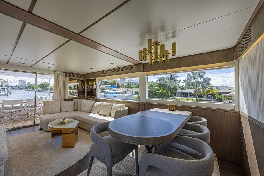 2022 Azimut Magellano 66