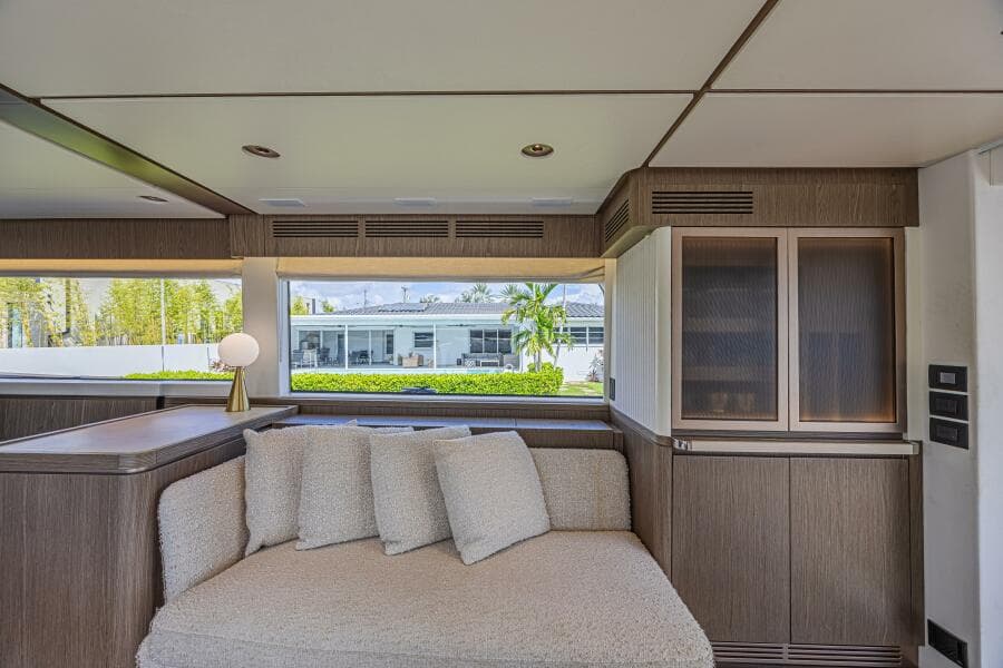 2022 Azimut Magellano 66