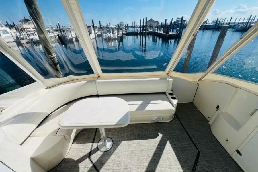 2006 Cruisers Yachts 420 Express