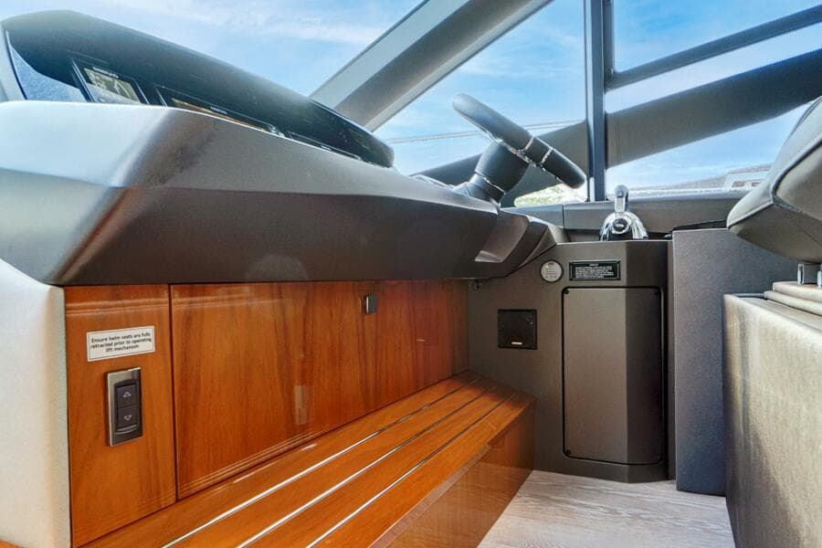 2020 Sunseeker Manhattan 52