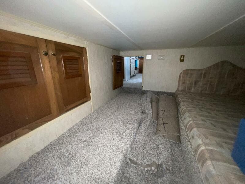 1991 Gibson 37 Standard Houseboat