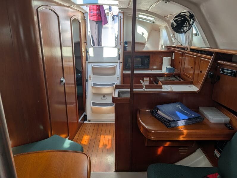 2001 Beneteau Oceanis 331