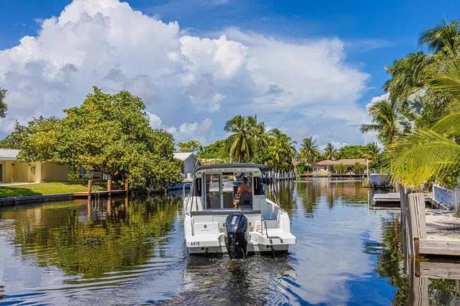 2022 Jeanneau NC 795 Series 2