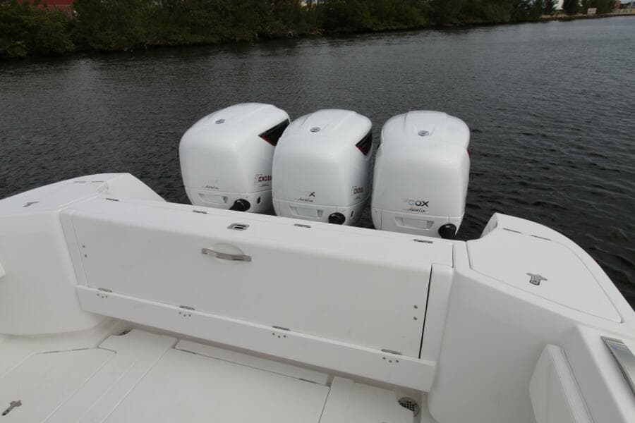 2024 Intrepid Nomad SE