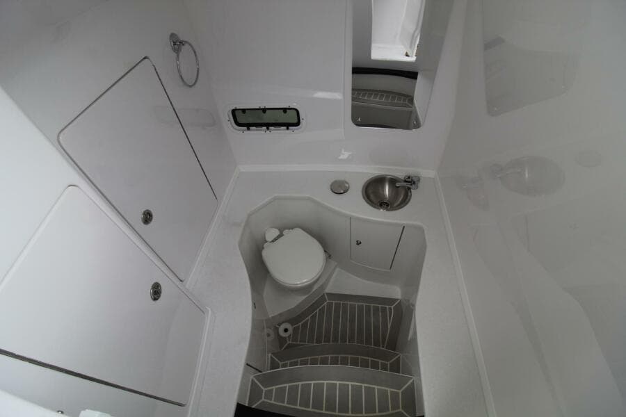 2024 Intrepid Nomad SE