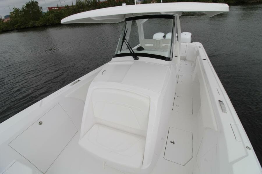 2024 Intrepid Nomad SE