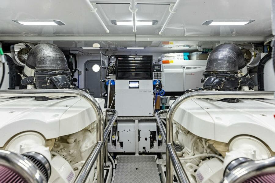 2018 Princess Y75 Motor Yacht